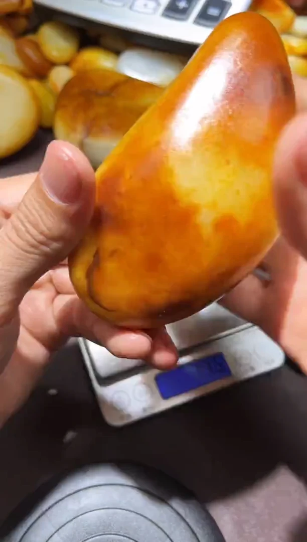 和田玉（子料）未镶嵌挂件YL-WW-5.31-79