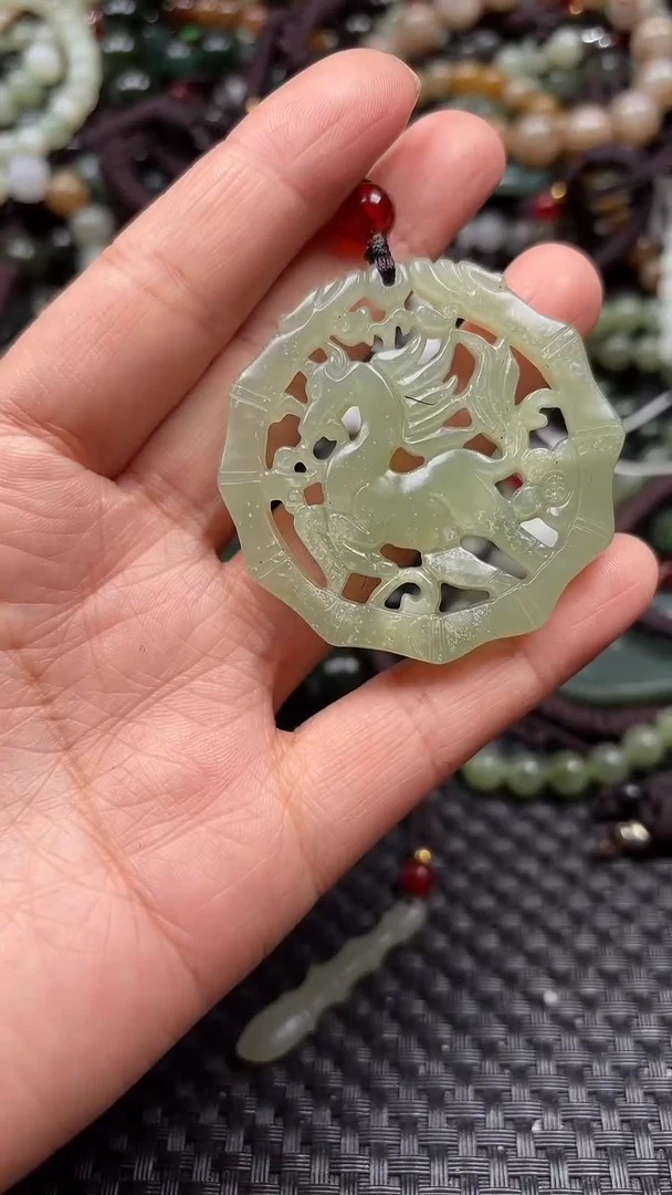 【闪购商品】和田玉颈饰未镶嵌.