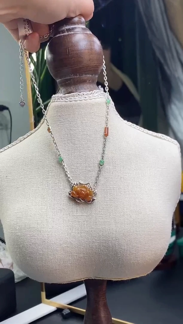 颈饰银S925镶嵌翡翠18237