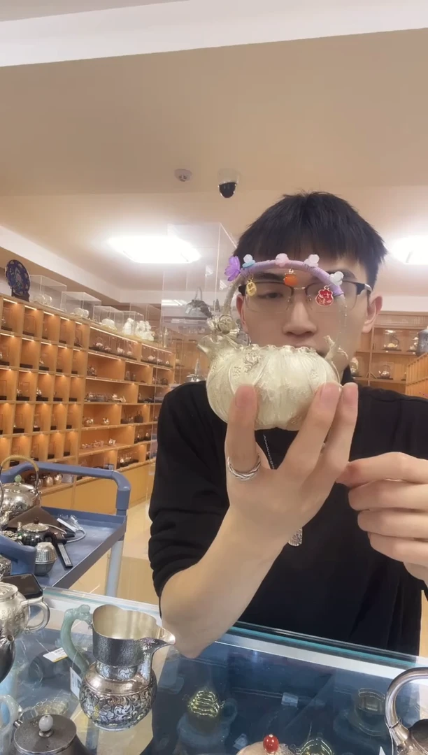 古悦足银999公道杯