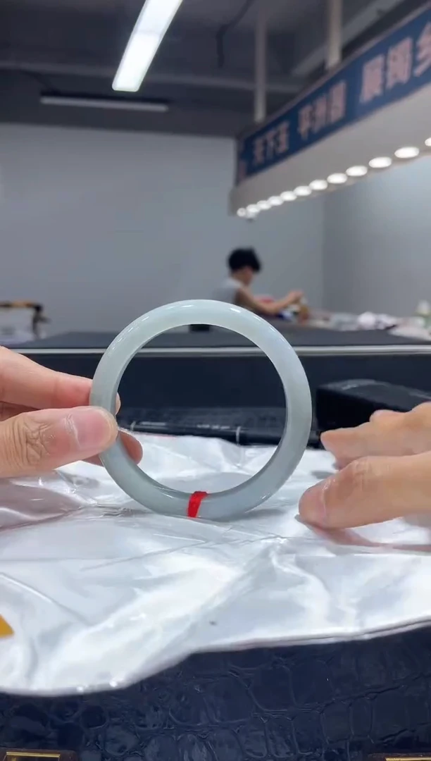 未镶嵌手镯翡翠5 5657