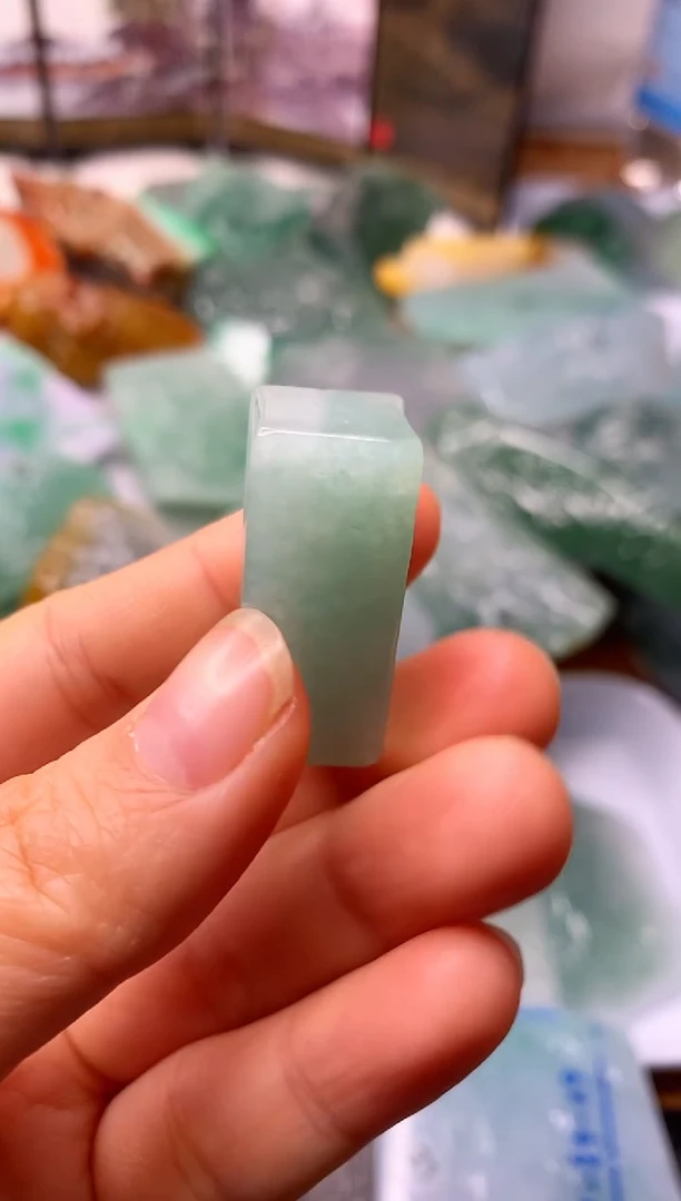 颈饰未镶嵌翡翠675