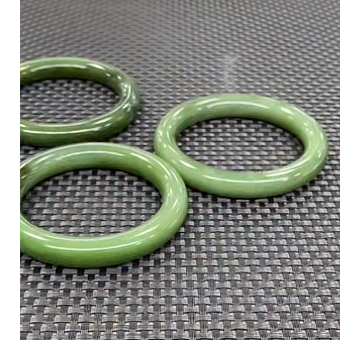 【老郑家】和田玉手镯一支(多样性发1件)