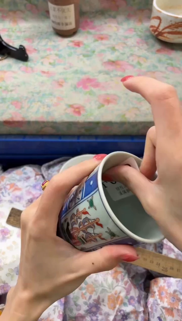 瓷片婧*J       F072