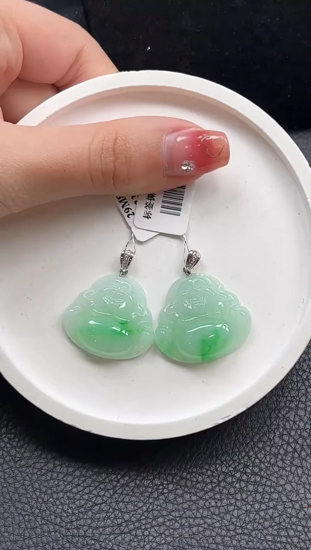 【闪购商品】翡翠颈饰18K金镶嵌佛公多样性发1件