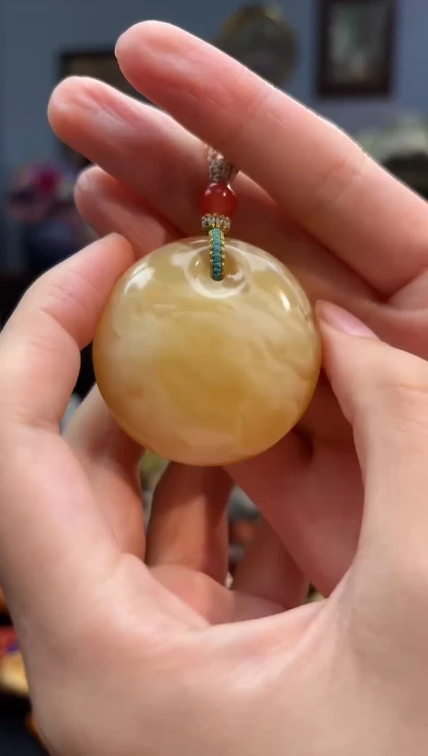 蜜蜡颈饰未镶嵌吊坠