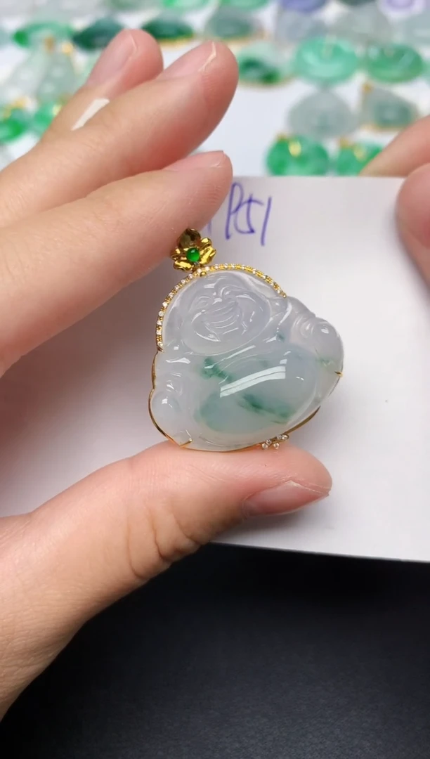 颈饰18K金镶嵌翡翠天然缅甸A货翡翠百元以上9元证书费自理
