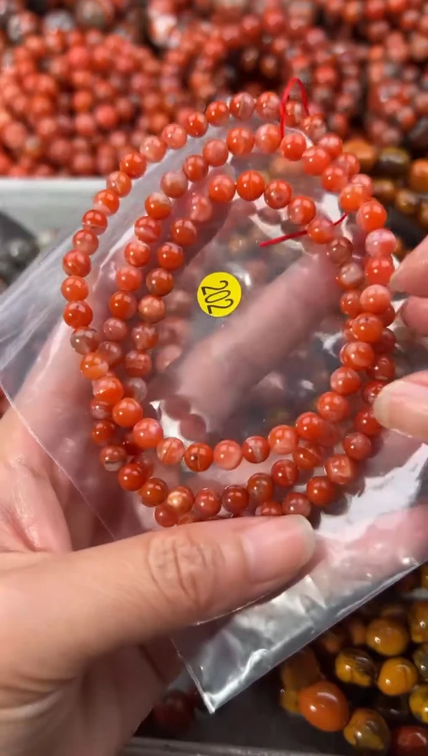 未镶嵌手串南红玛瑙1