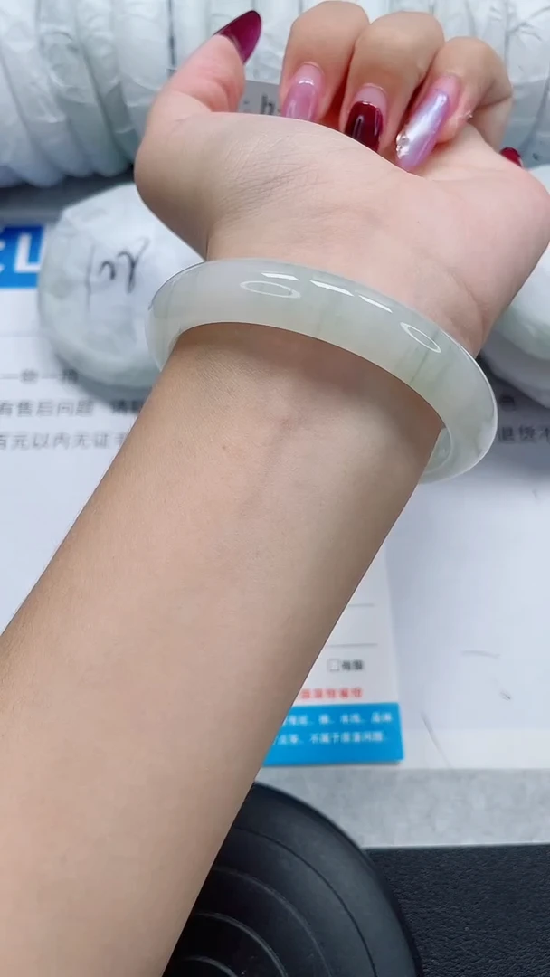 未镶嵌手镯石英质玉131-57/58