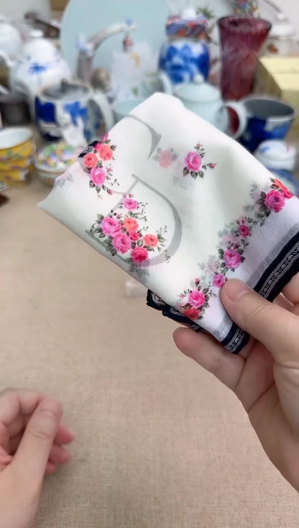 瓷片辰辰的瓷器好看到爆炸