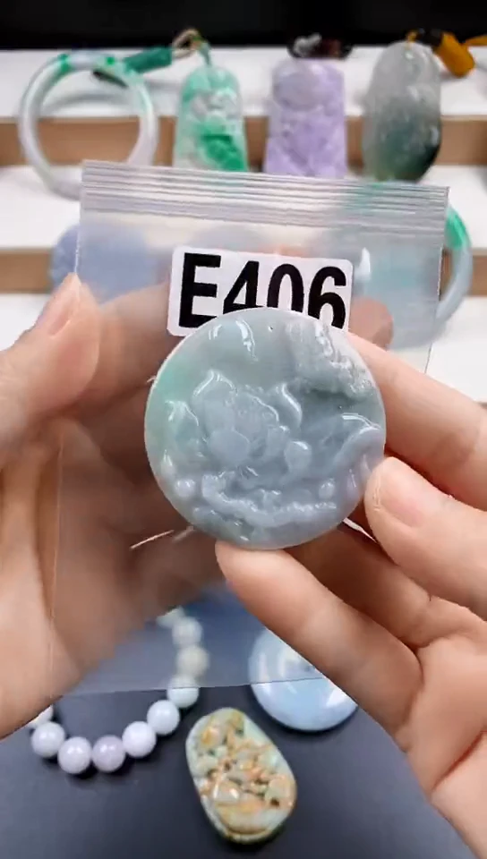 颈饰未镶嵌翡翠天然翡翠吊坠挂件