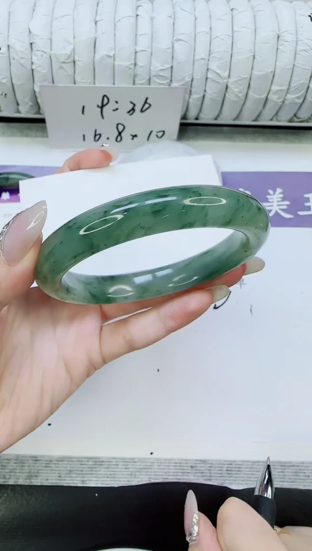 未镶嵌手镯石英质玉20/59