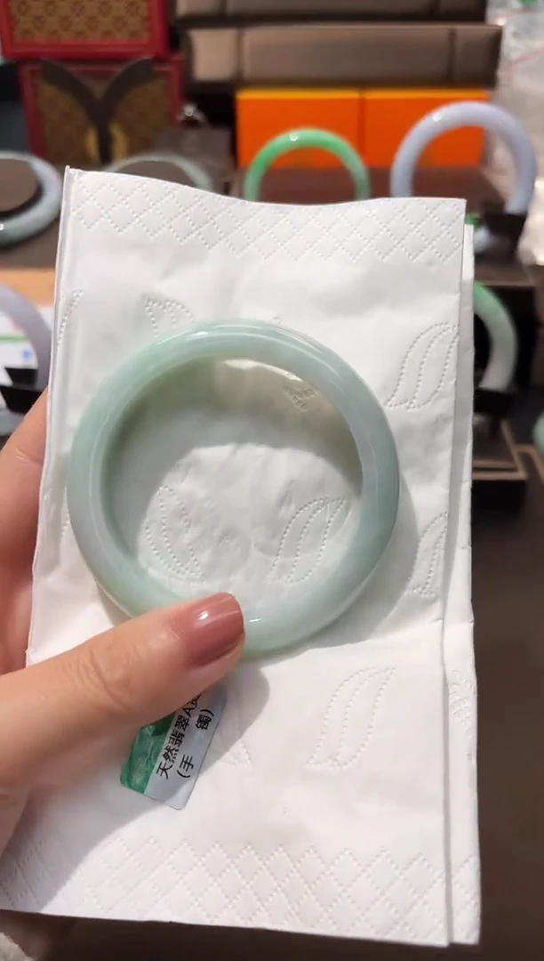 未镶嵌手镯翡翠翡翠66