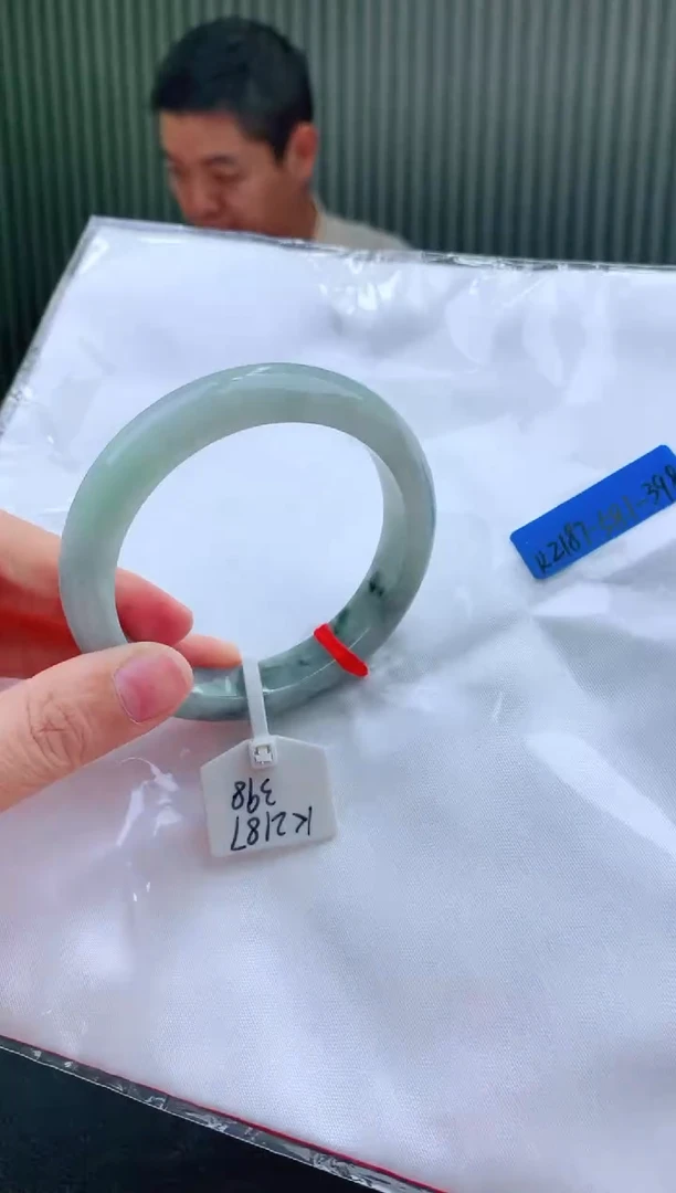 未镶嵌手镯翡翠58