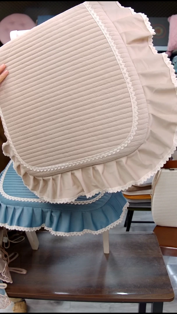 布横条细绒：米色4个