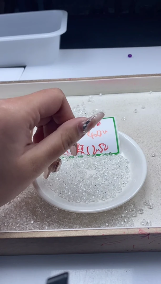 【闪购商品】水晶颈饰未镶嵌w2222白水晶切面4mm*50颗