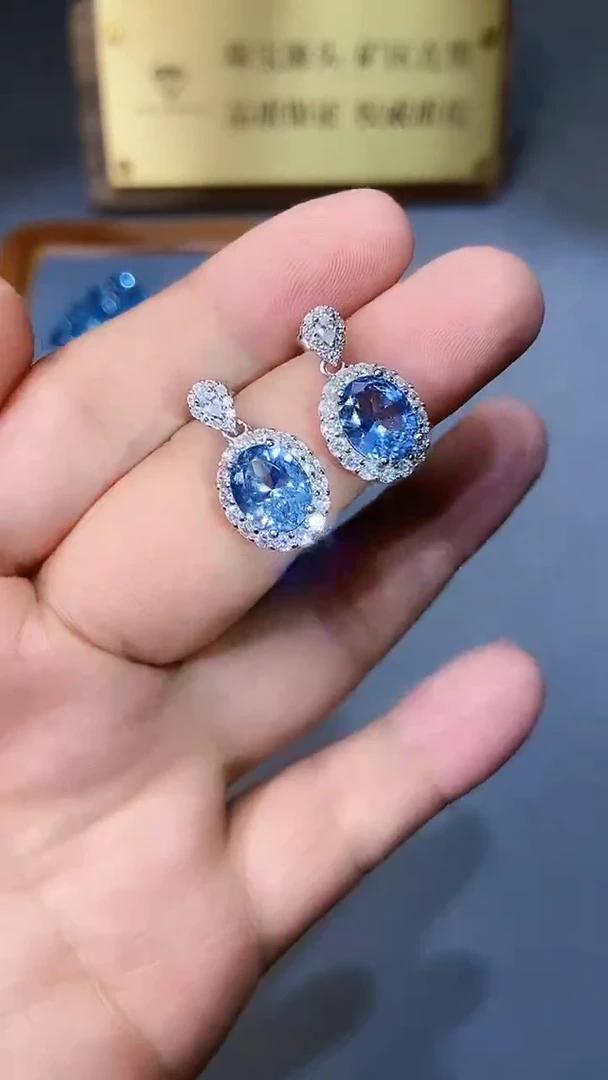 【闪购商品】海蓝宝石耳饰银S925镶嵌65
