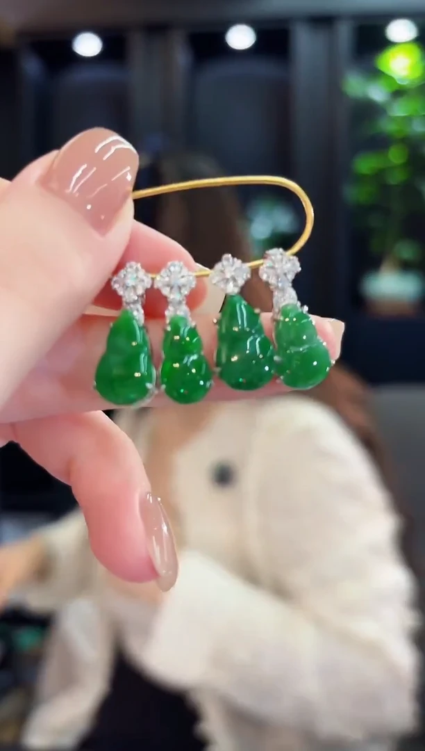 吊坠(不含链)未镶嵌翡翠缅料A货/多样性发货/一件