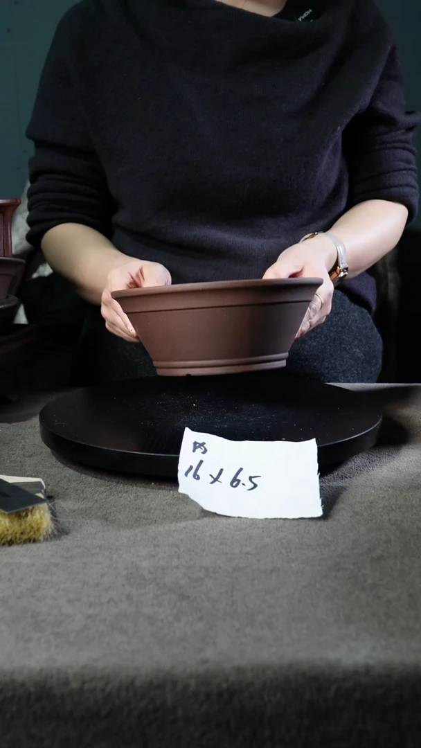 宜兴紫砂小花盆盆