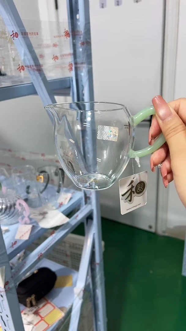小悠然浅玉色，，，，，，，