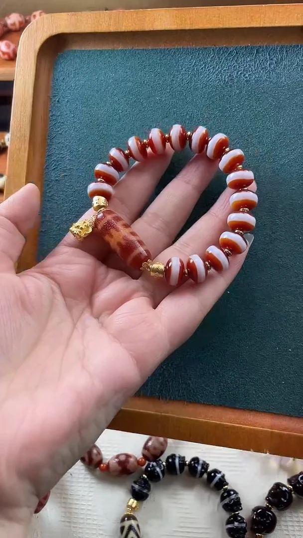 18K金镶嵌1玛瑙/玉髓