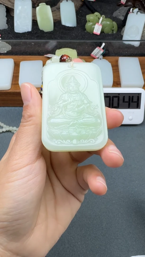 颈饰未镶嵌和田玉2