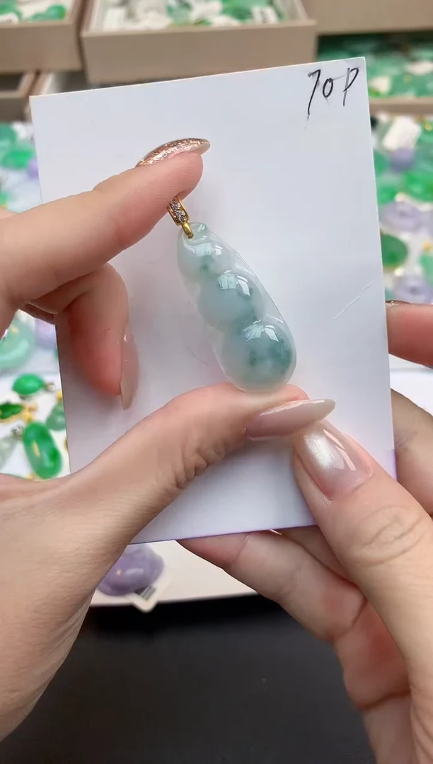 颈饰未镶嵌翡翠天然缅甸A货翡翠
