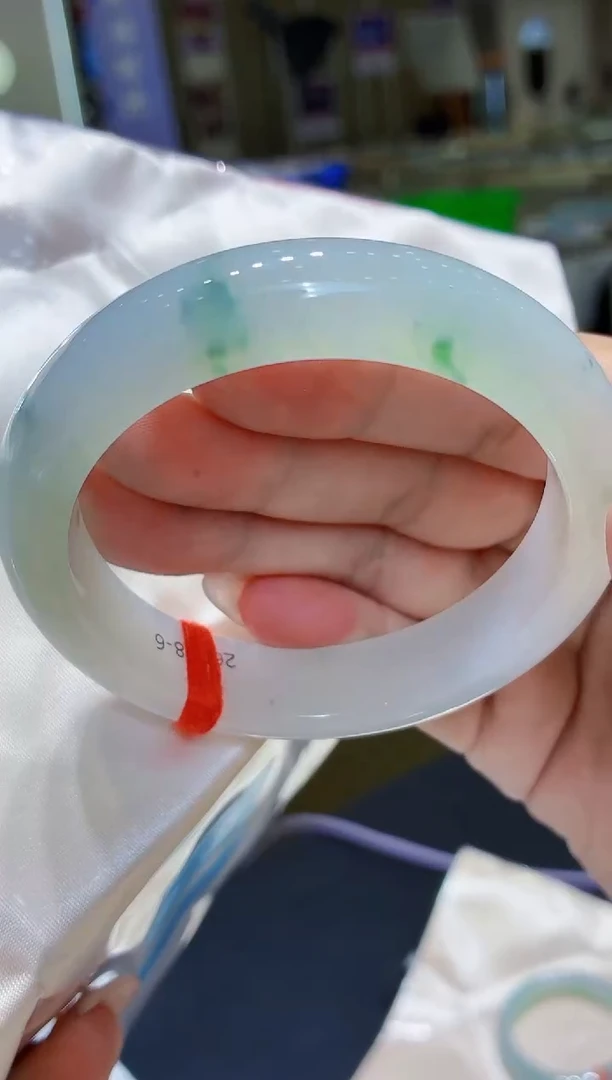 未镶嵌手镯翡翠翡翠手镯56