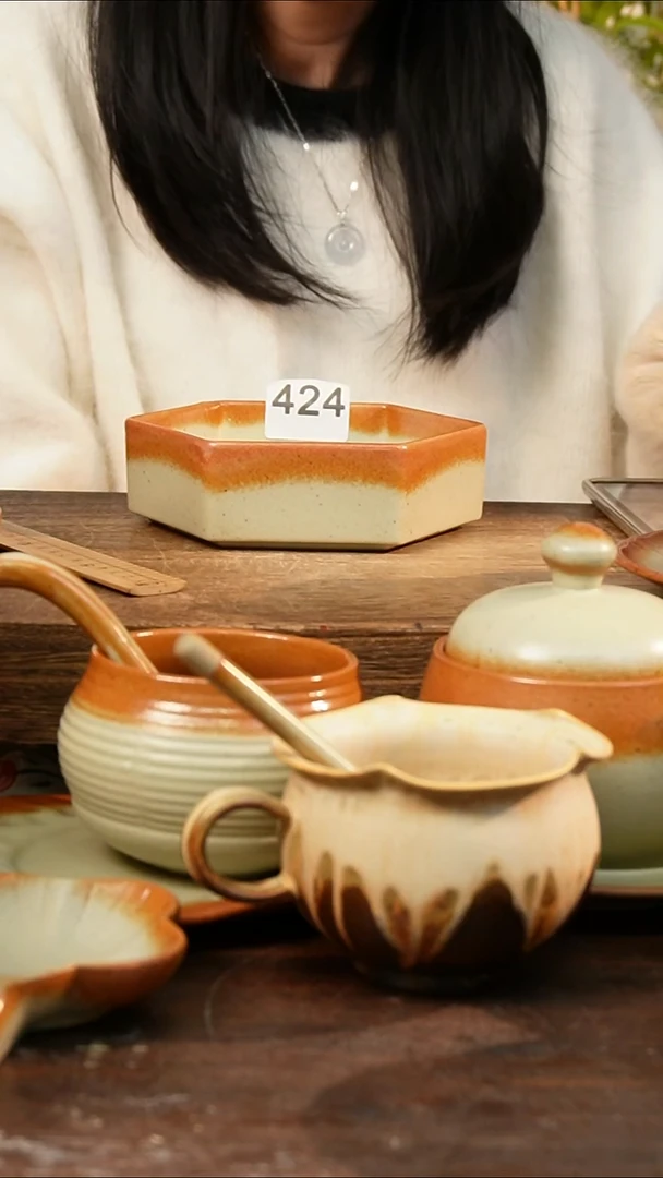 盘高颜值粗陶餐具限时抢购