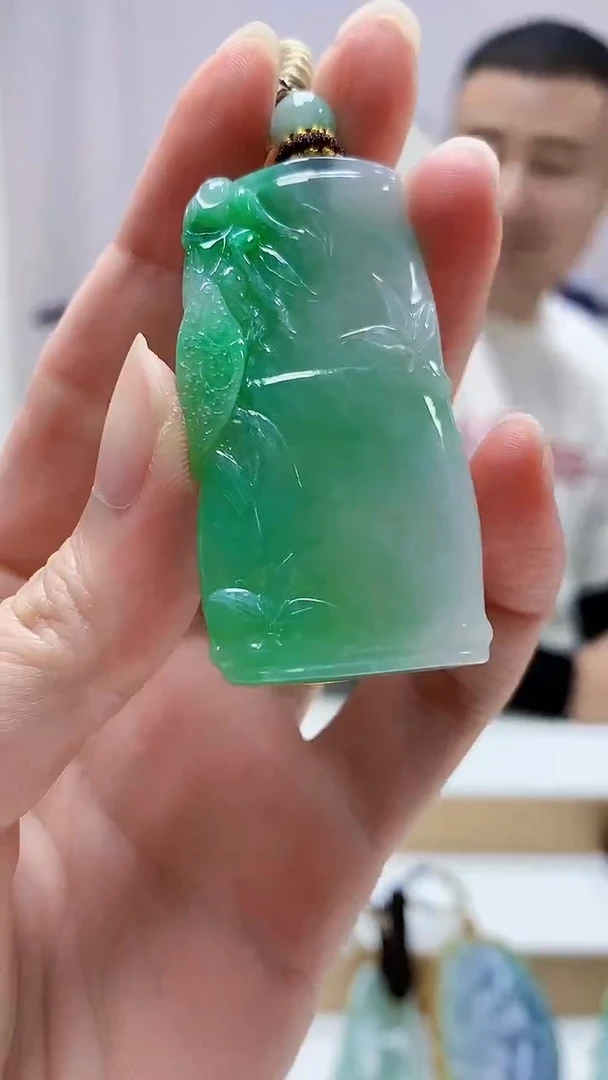 未镶嵌定制翡翠4898zm-毛货挂件竹节115