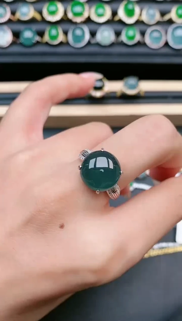 翡翠戒指银S925镶嵌1111