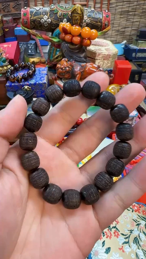 【闪购商品】滴血莲花菩提吊坠当天订单当天直发如图所示