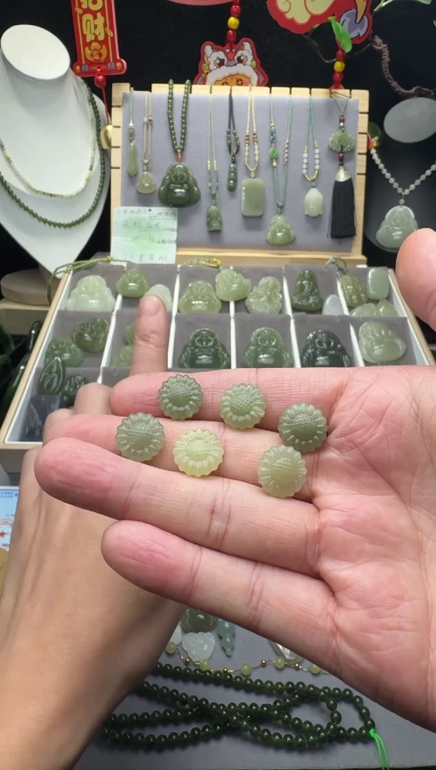 【闪购商品】和田玉颈饰未镶嵌diy 多样性发一、不配绳