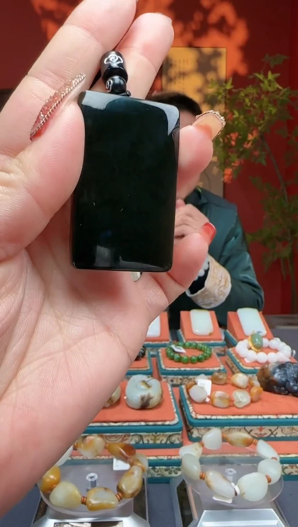 【闪购商品】和田玉吊坠未镶嵌吊坠