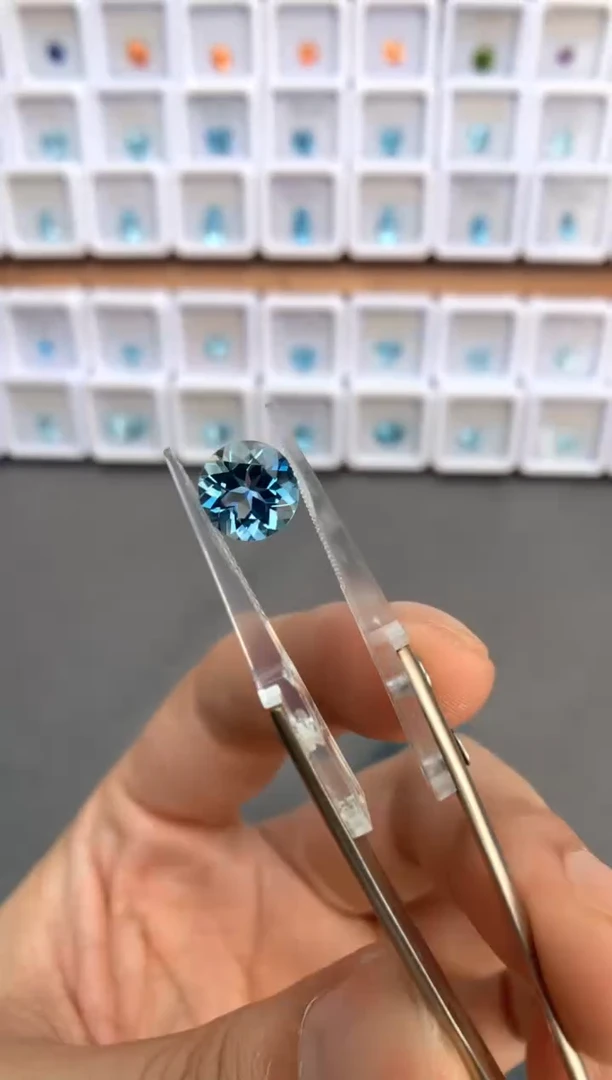 未镶嵌裸石定制海蓝宝石2.54ct 超圣 04074