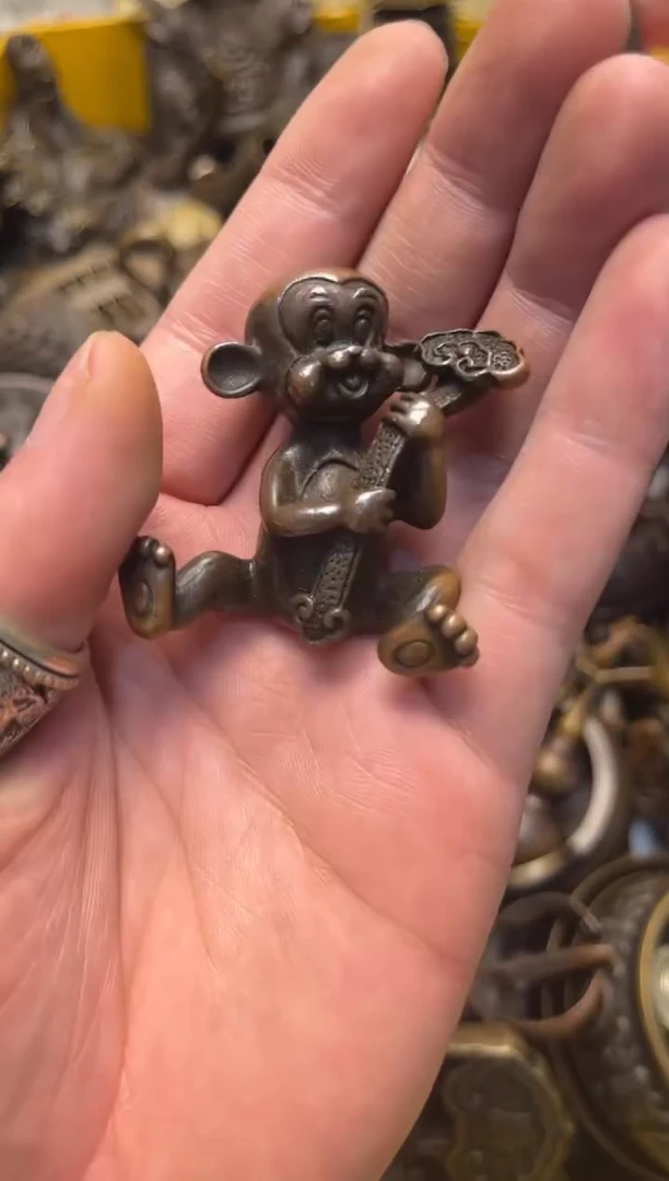 精美铜器，点击下单