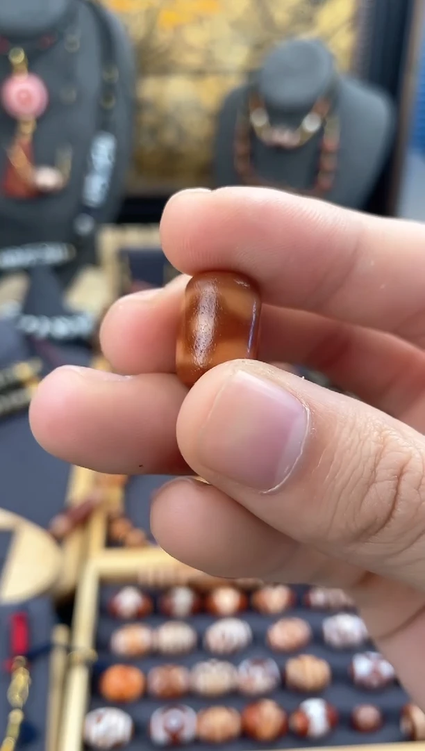 【闪购商品】玛瑙/玉髓颈饰未镶嵌美泓坛城三眼单珠