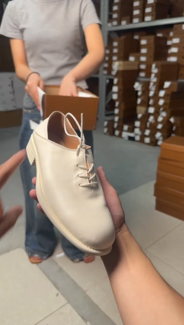 单鞋排角真皮女鞋104号38码