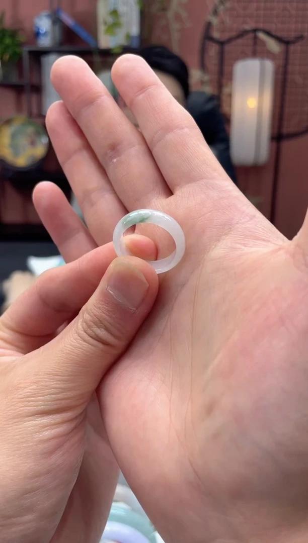 未镶嵌戒指翡翠M****L1546******