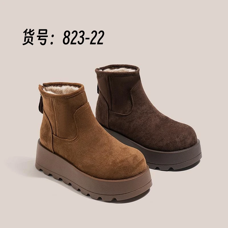 货号：823-22 高帮时尚百搭冬季英伦加绒加厚厚底勃肯瘦瘦雪地靴