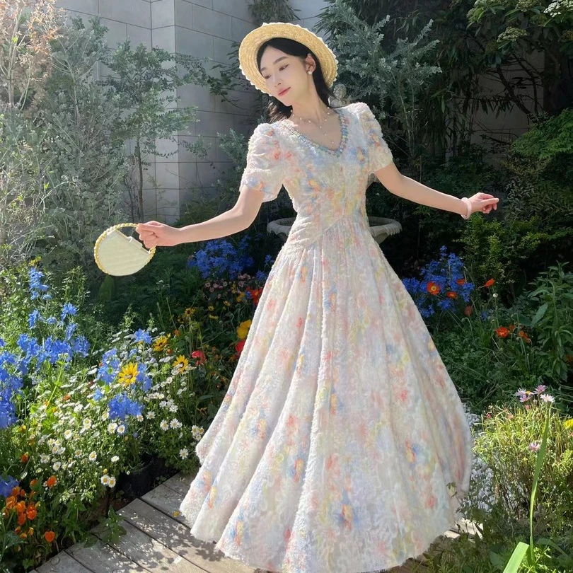 XF精品尾货轻奢2025夏季时尚百搭气质长裙碎花显瘦法式连衣裙