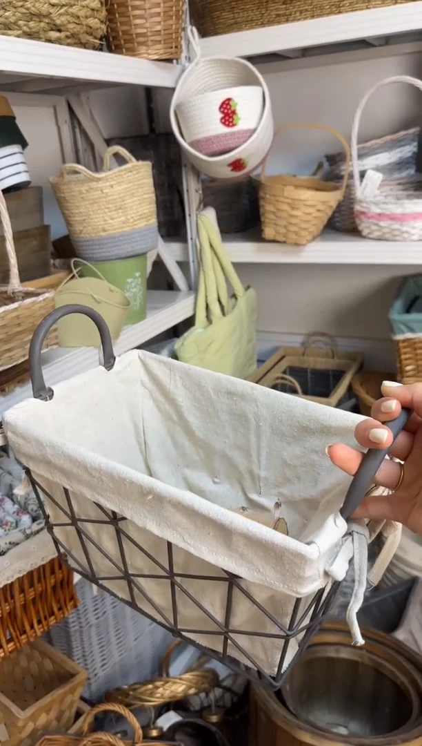 泪*微瑕捡漏白内衬铁艺加照片架