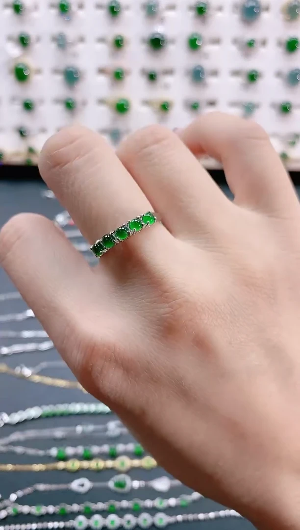 【闪购商品】翡翠戒指银S925镶嵌天然翡翠