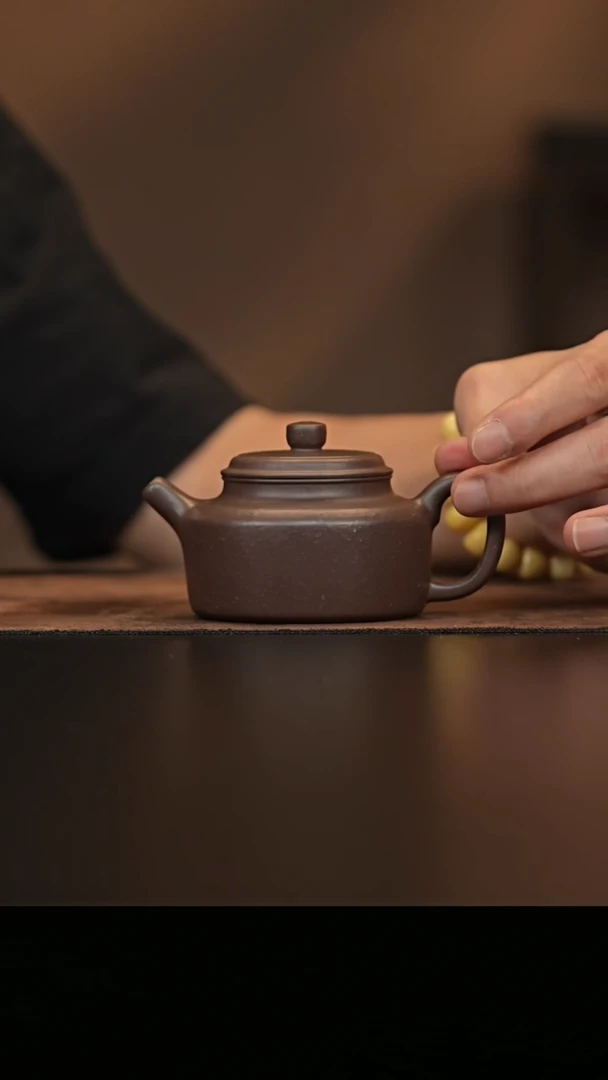 允禾斋  紫砂壶  德钟 天青