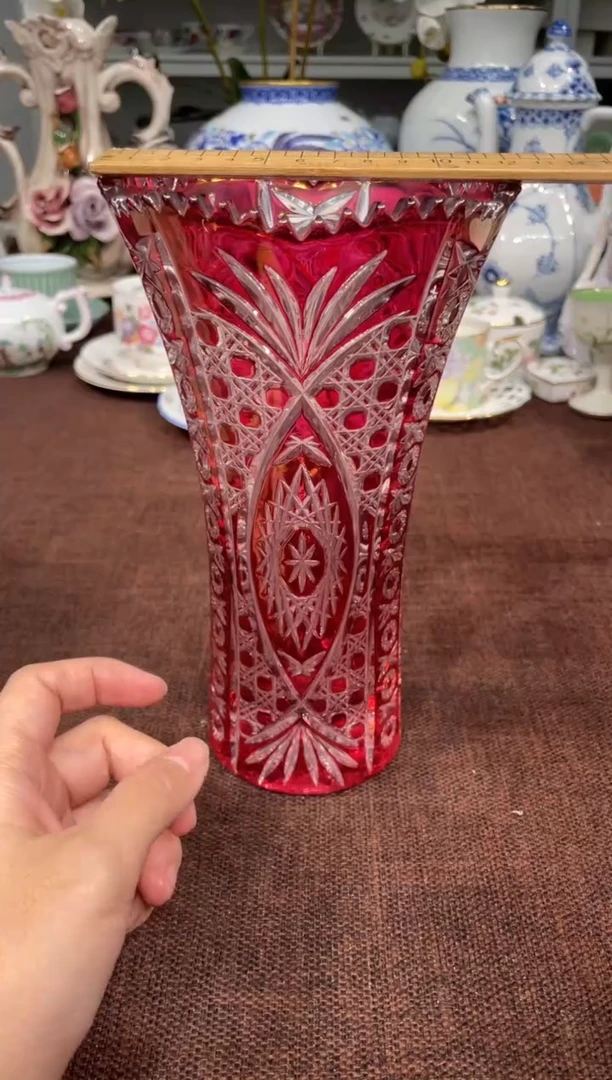 【闪购商品】波西米亚红水晶花瓶22*12