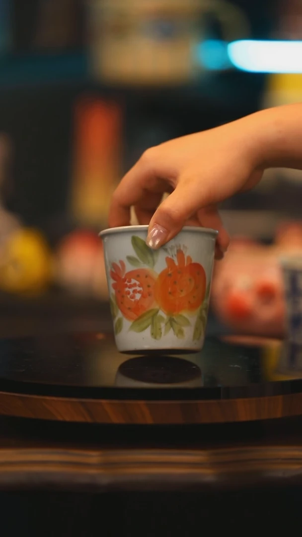 【闪购商品】摆件景德镇高温釉下彩绘设计师款