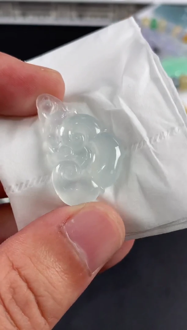 未镶嵌定制翡翠?****人翡翠