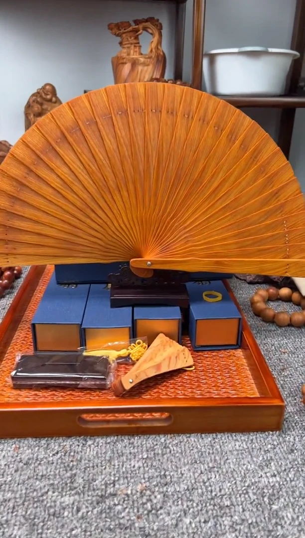 柏木（崖柏）太行崖柏精品手工苏扇