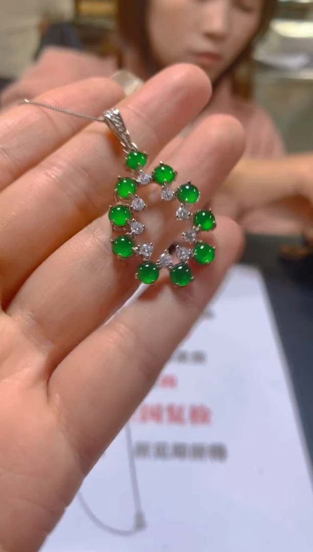 颈饰未镶嵌翡翠多样性发一