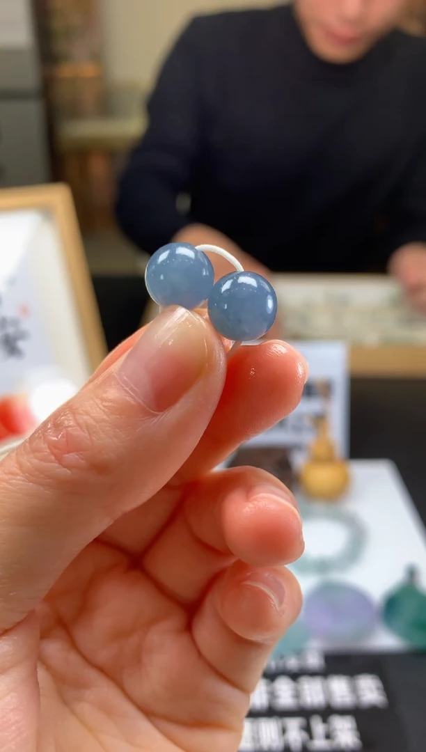 【闪购商品】定制翡翠未镶嵌---98279（一对）
